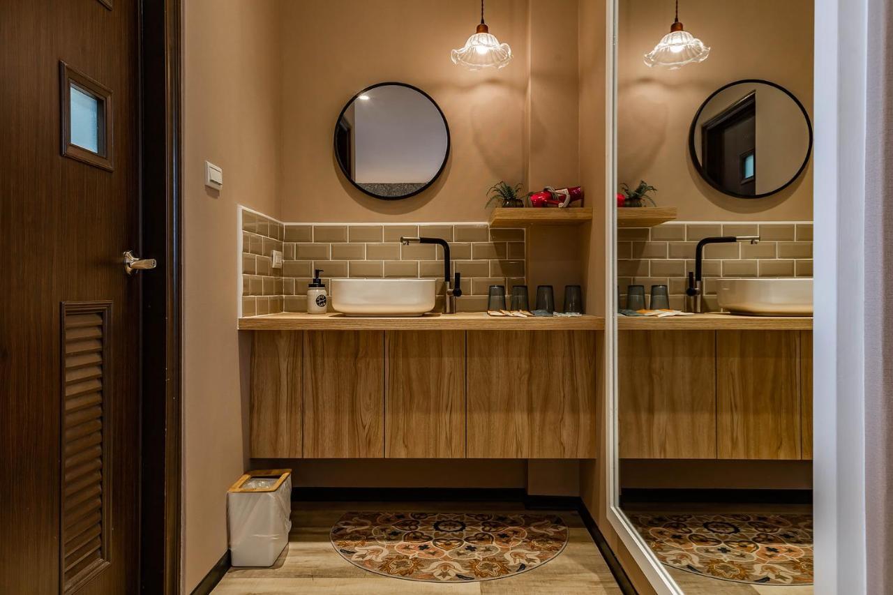 茉白電梯民宿bed And Breakfast Elevator 花蓮夜市電梯包棟 花蓮市 エクステリア 写真